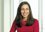Renata Ribeiro Headshot